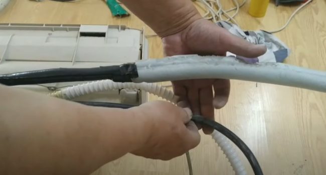 Фото Укладка коммуникаций в высечку корпуса
