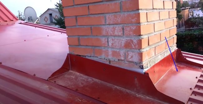 Фото Ответная планка со стороны карниза
