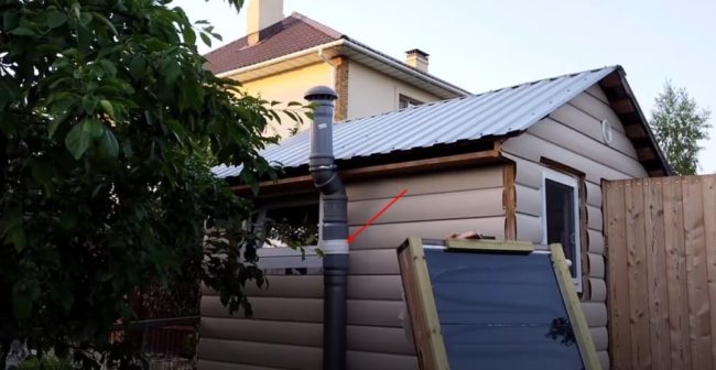 Фото Вытяжной стояк с вентилятором
