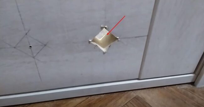 Фото Выпиленные окошки под установку решеток